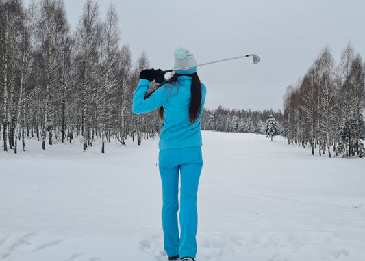 Winter Golf Gear: Essentials for Staying Warm and Comfortable on the Course