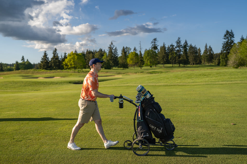 How Walking Improves Your Golf Game